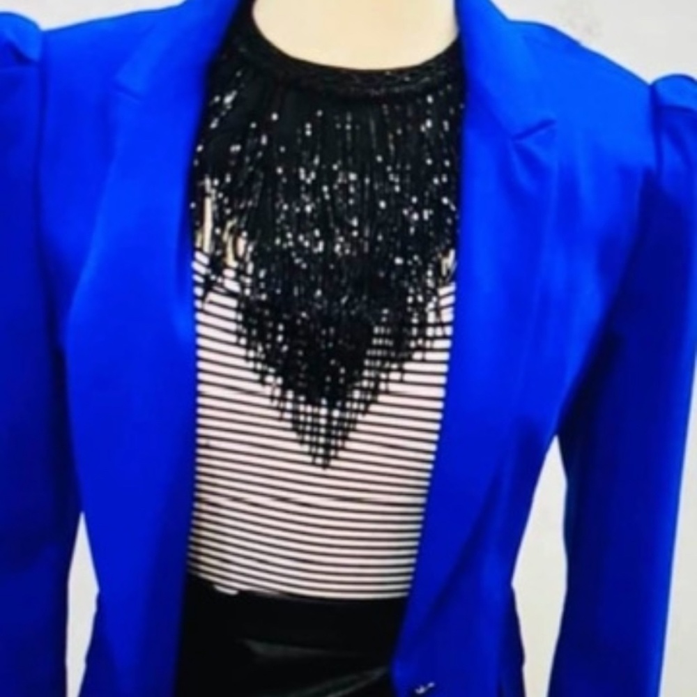 L’Agence 2 Way Striped Blk & White Top Square neck Top (sz S)